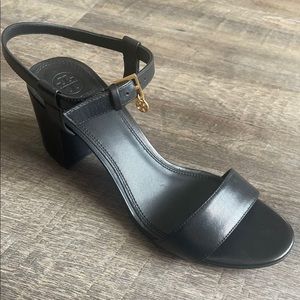 Tory Burch black heels!